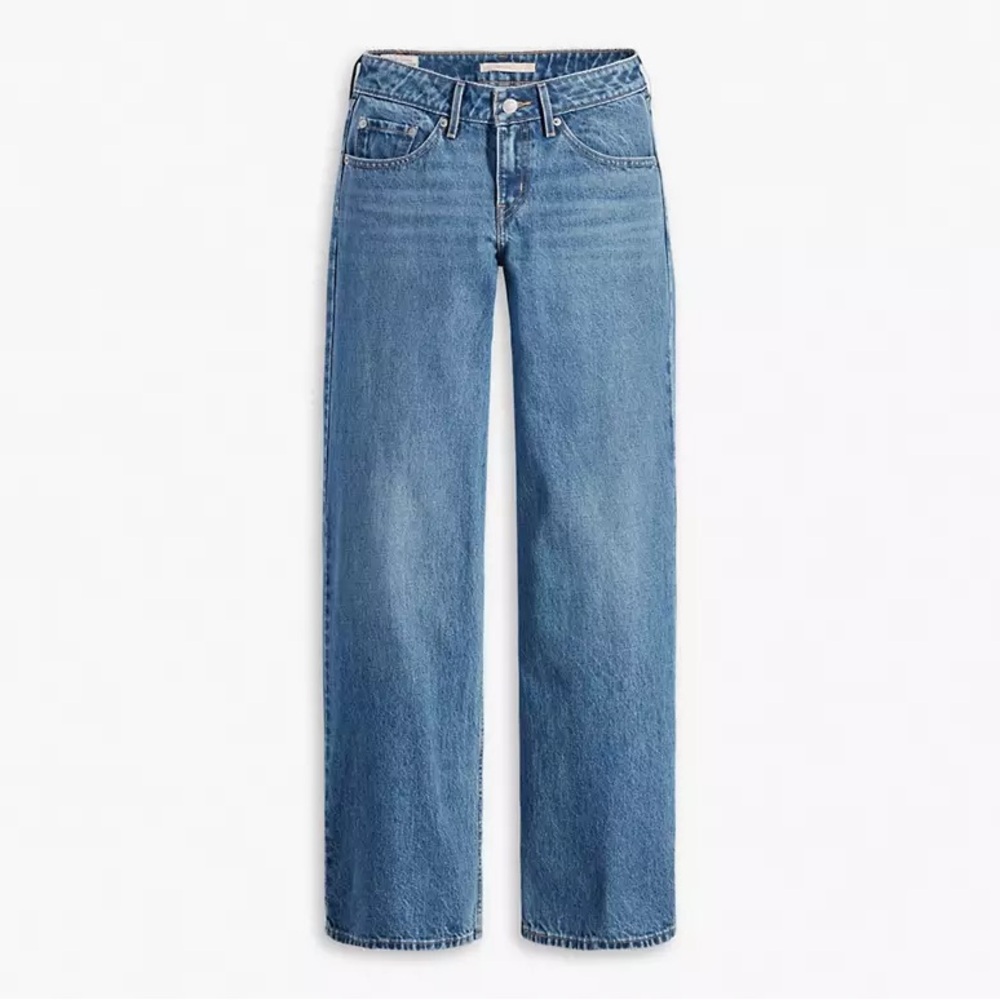 Levi’s Low Loose Medium Wash